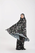 Load image into Gallery viewer, Leila Prayer Robe - Black
